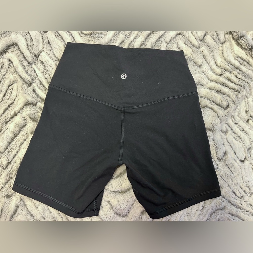 Lululemon Align 6” shorts (6)